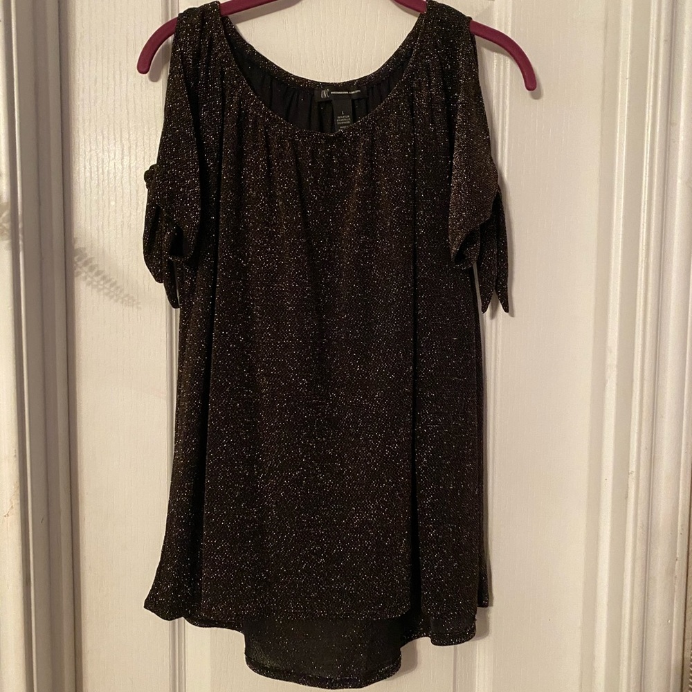 ❌SOLD❌Black Sparkly Blouse